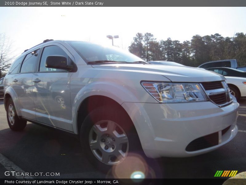 Stone White / Dark Slate Gray 2010 Dodge Journey SE