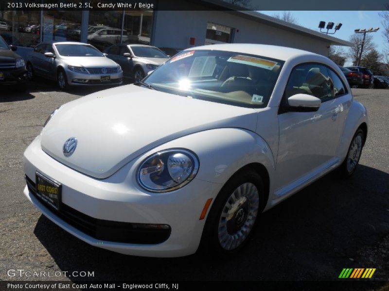 Candy White / Beige 2013 Volkswagen Beetle 2.5L