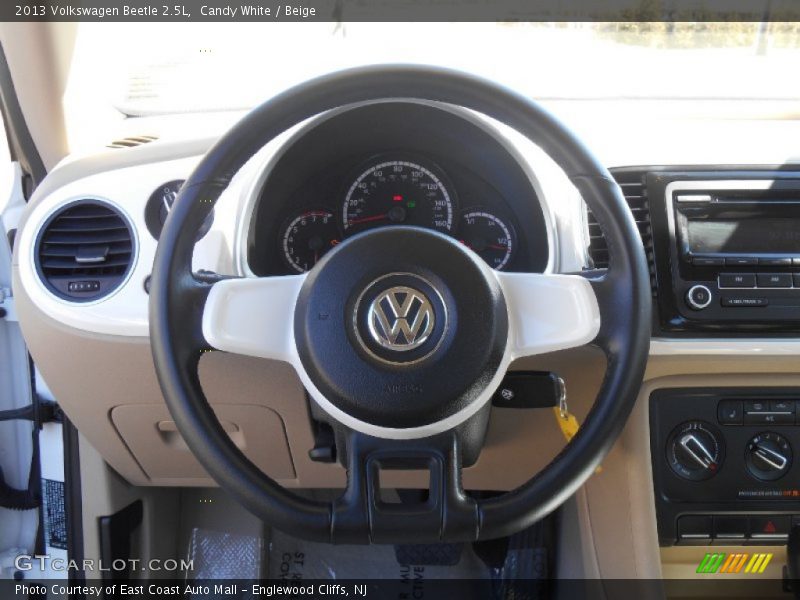 Candy White / Beige 2013 Volkswagen Beetle 2.5L