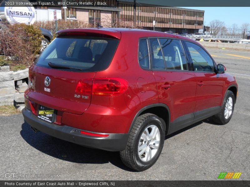 Wild Cherry Metallic / Black 2013 Volkswagen Tiguan S