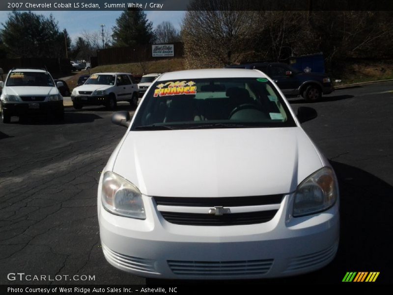 Summit White / Gray 2007 Chevrolet Cobalt LS Sedan