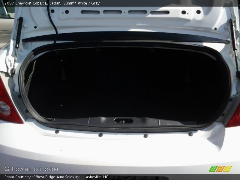 Summit White / Gray 2007 Chevrolet Cobalt LS Sedan