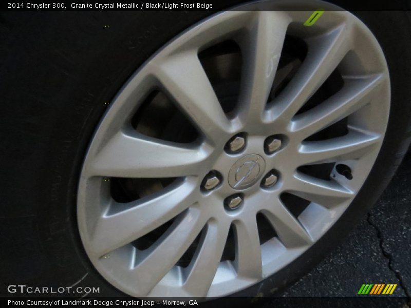 Granite Crystal Metallic / Black/Light Frost Beige 2014 Chrysler 300