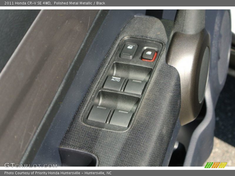 Polished Metal Metallic / Black 2011 Honda CR-V SE 4WD