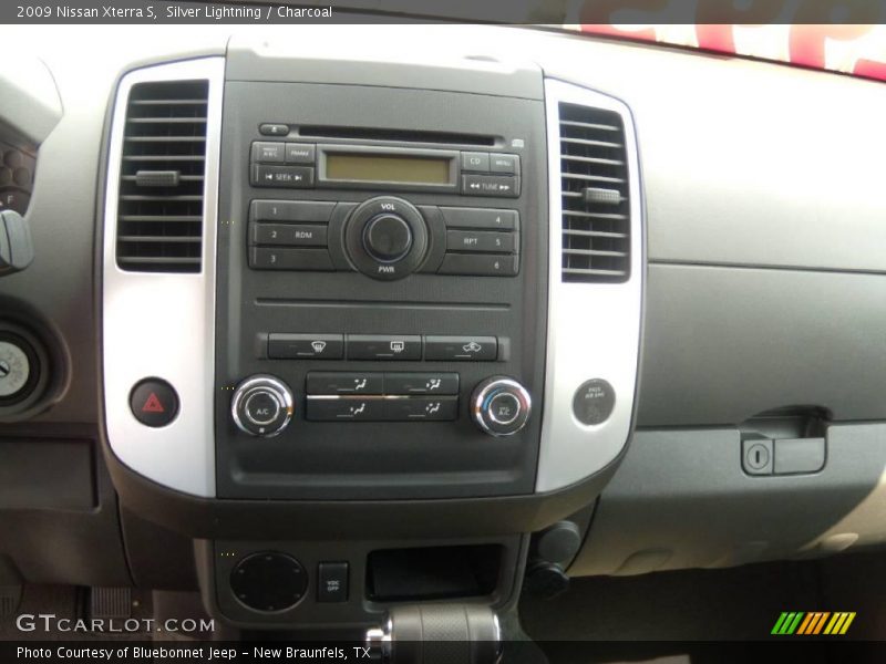 Silver Lightning / Charcoal 2009 Nissan Xterra S