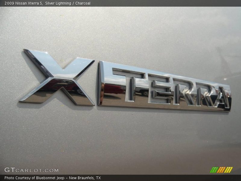 Silver Lightning / Charcoal 2009 Nissan Xterra S