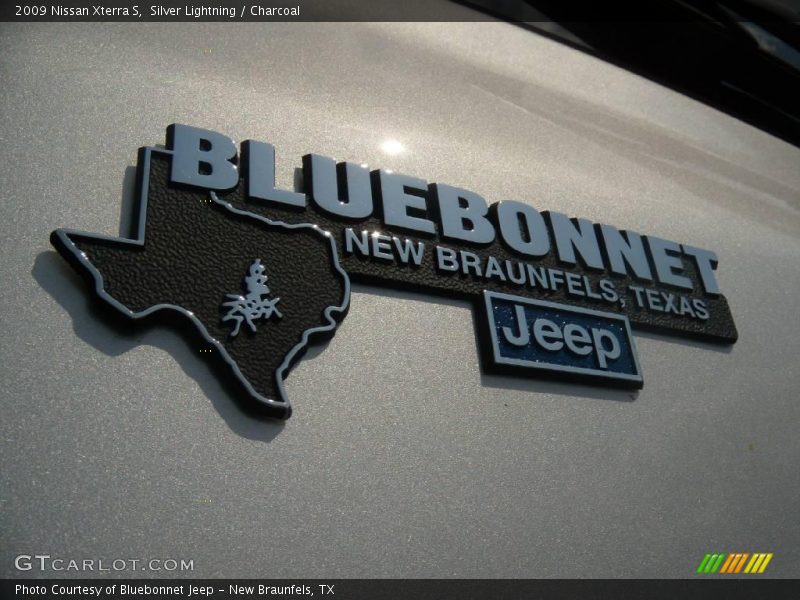 Silver Lightning / Charcoal 2009 Nissan Xterra S