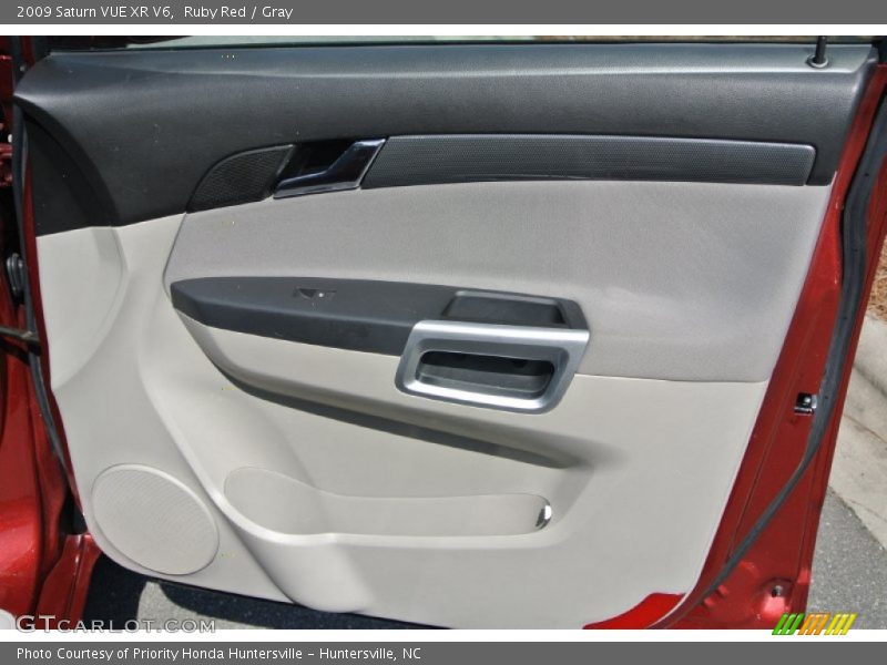 Ruby Red / Gray 2009 Saturn VUE XR V6