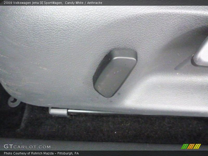 Candy White / Anthracite 2009 Volkswagen Jetta SE SportWagen