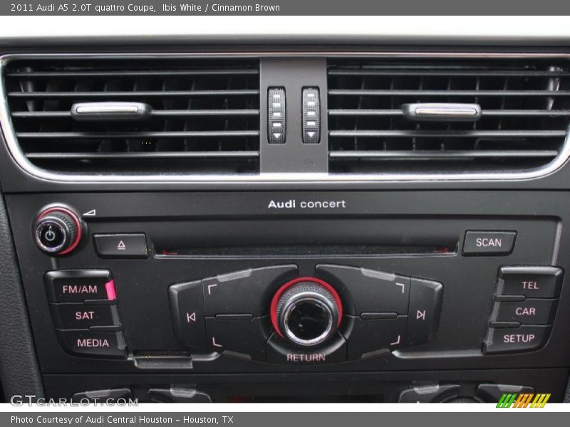 Audio System of 2011 A5 2.0T quattro Coupe