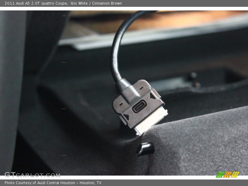 Ibis White / Cinnamon Brown 2011 Audi A5 2.0T quattro Coupe