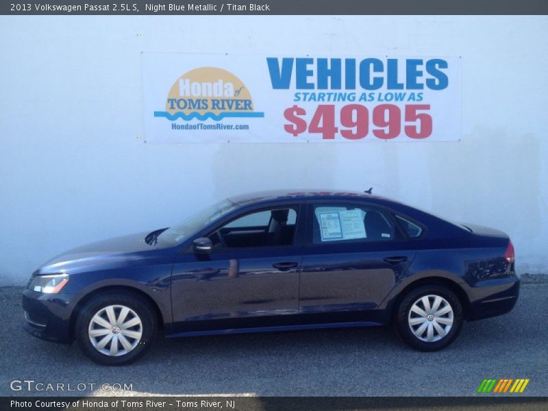 Night Blue Metallic / Titan Black 2013 Volkswagen Passat 2.5L S