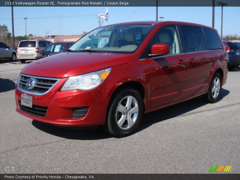Pomegranate Red Metallic / Ceylon Beige 2010 Volkswagen Routan SE