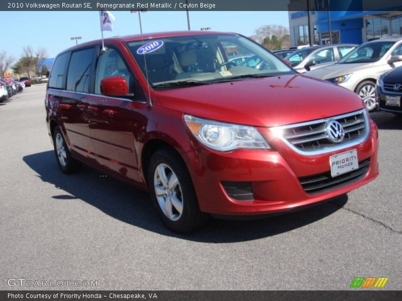 Pomegranate Red Metallic / Ceylon Beige 2010 Volkswagen Routan SE