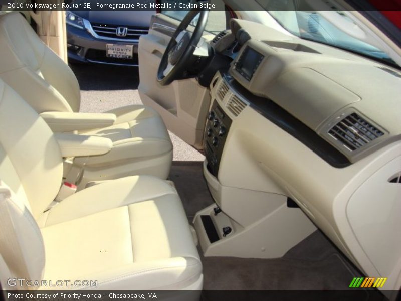 Pomegranate Red Metallic / Ceylon Beige 2010 Volkswagen Routan SE