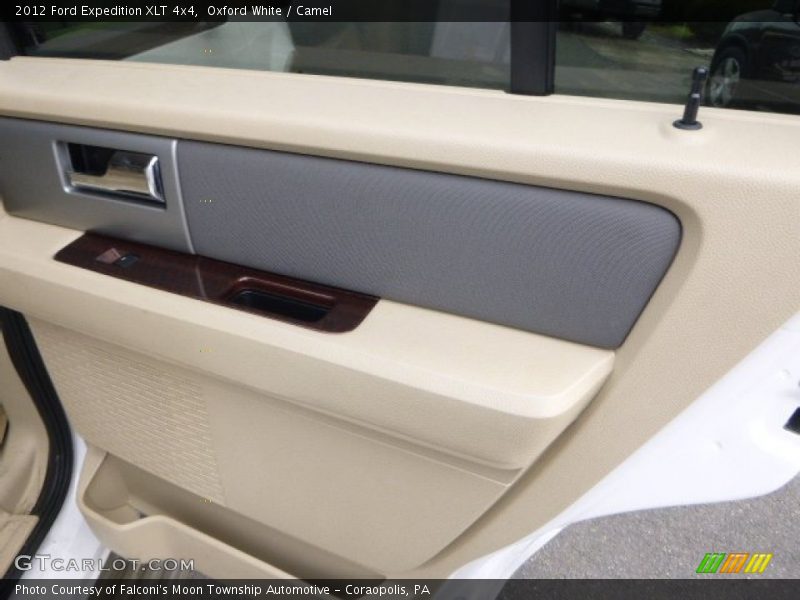 Oxford White / Camel 2012 Ford Expedition XLT 4x4