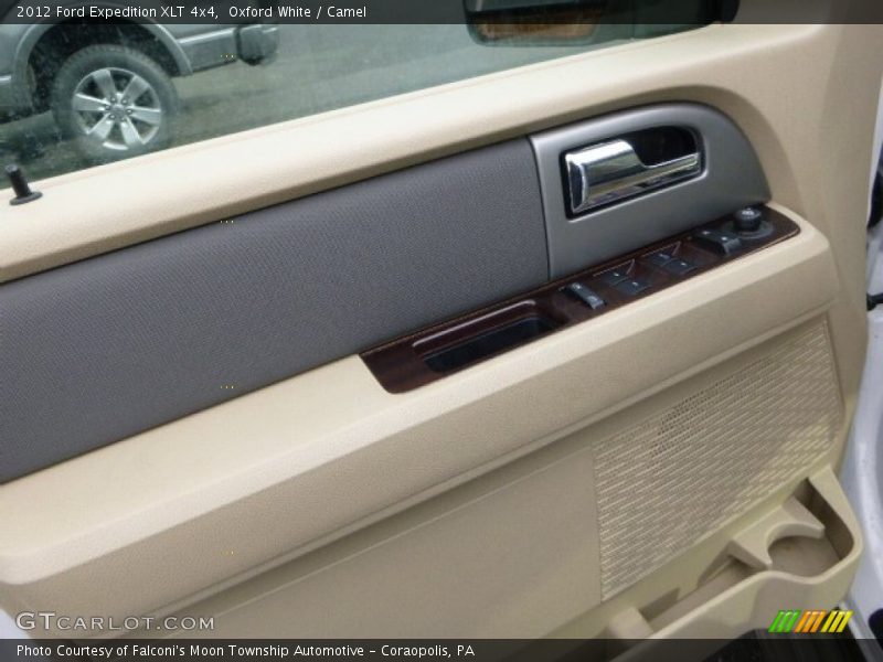 Oxford White / Camel 2012 Ford Expedition XLT 4x4