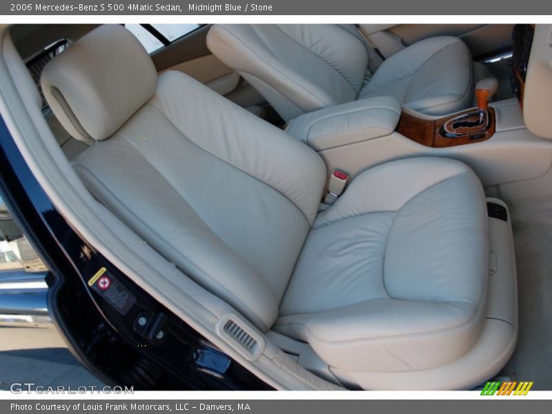 Front Seat of 2006 S 500 4Matic Sedan