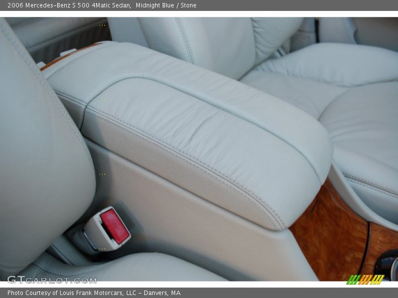Midnight Blue / Stone 2006 Mercedes-Benz S 500 4Matic Sedan