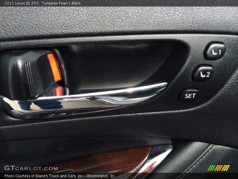 Tungsten Pearl / Black 2011 Lexus ES 350