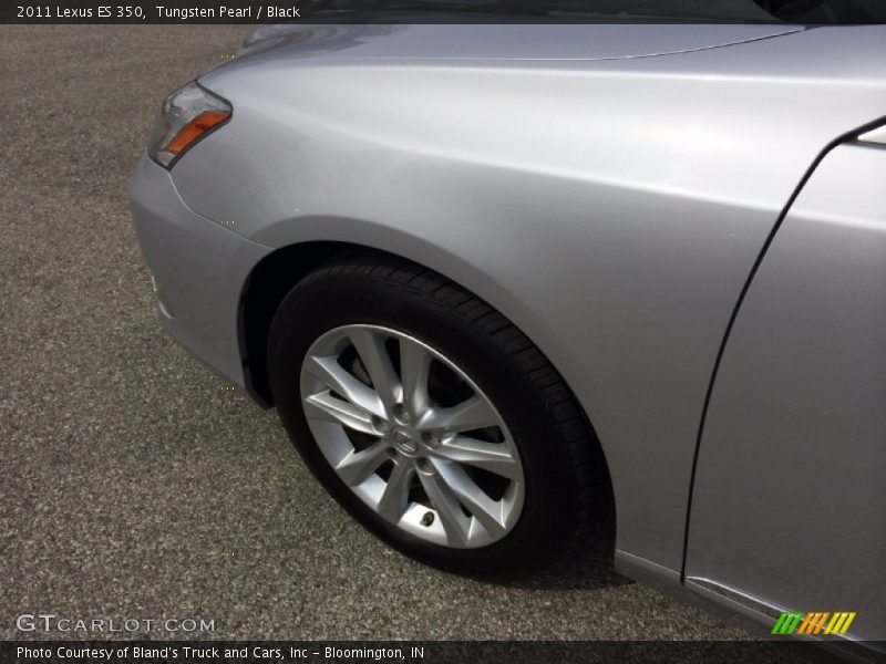 Tungsten Pearl / Black 2011 Lexus ES 350