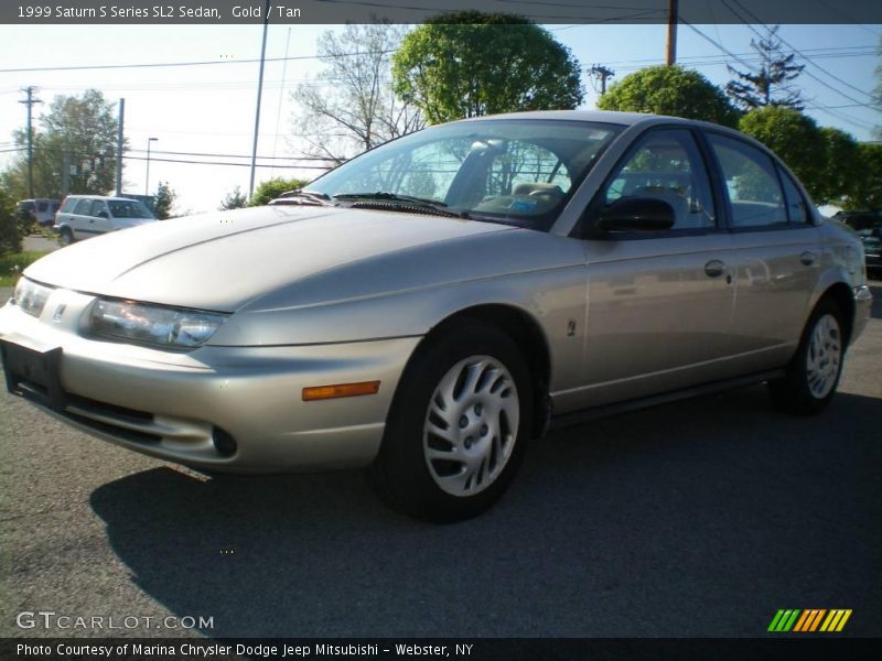 Gold / Tan 1999 Saturn S Series SL2 Sedan