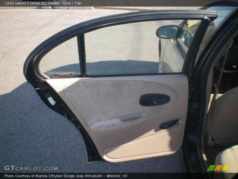 Gold / Tan 1999 Saturn S Series SL2 Sedan