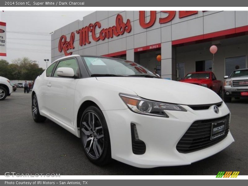 Super White / Dark Charcoal 2014 Scion tC