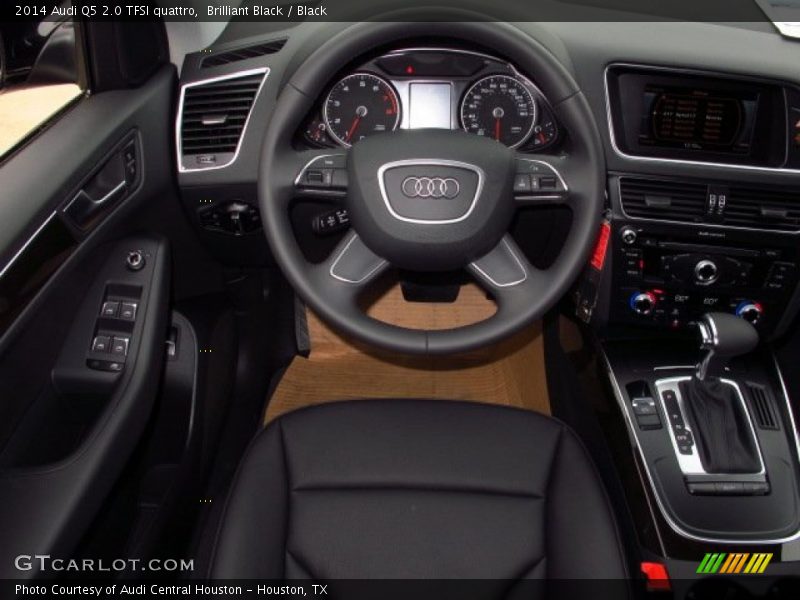 Brilliant Black / Black 2014 Audi Q5 2.0 TFSI quattro