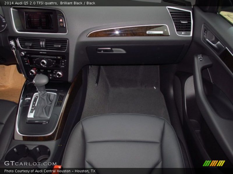 Brilliant Black / Black 2014 Audi Q5 2.0 TFSI quattro