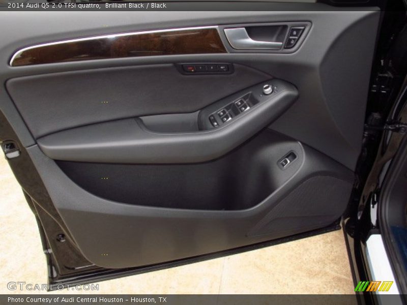 Brilliant Black / Black 2014 Audi Q5 2.0 TFSI quattro