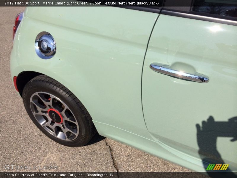 Verde Chiaro (Light Green) / Sport Tessuto Nero/Nero (Black/Black) 2012 Fiat 500 Sport