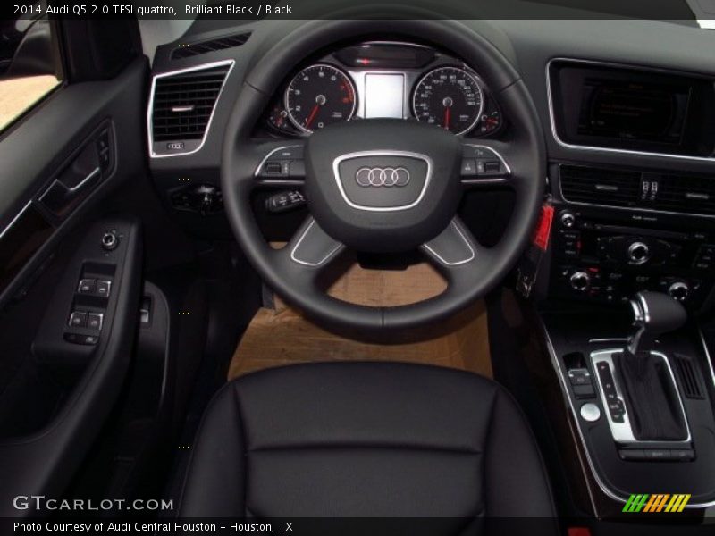 Brilliant Black / Black 2014 Audi Q5 2.0 TFSI quattro