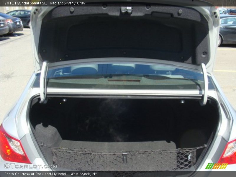 Radiant Silver / Gray 2011 Hyundai Sonata SE