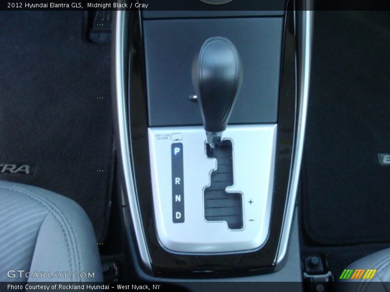 Midnight Black / Gray 2012 Hyundai Elantra GLS