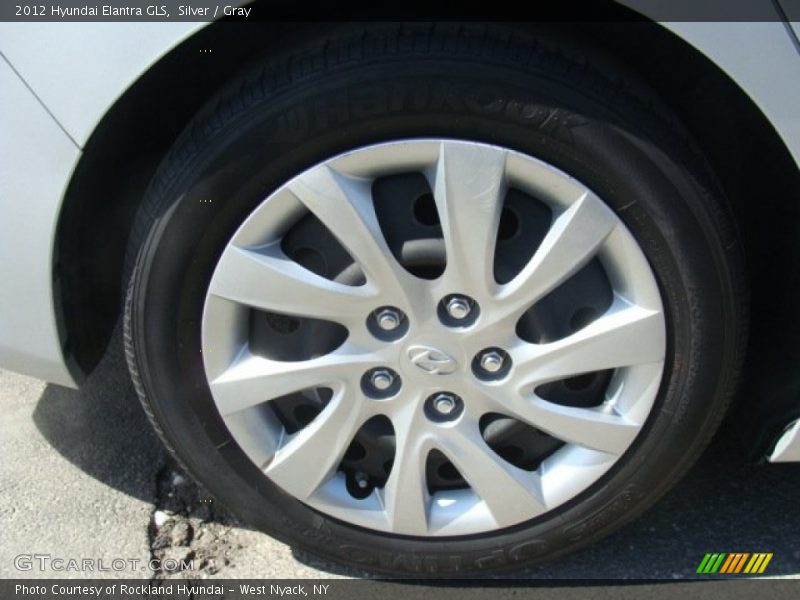 Silver / Gray 2012 Hyundai Elantra GLS