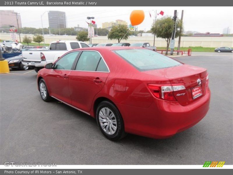 Barcelona Red Metallic / Ivory 2013 Toyota Camry LE