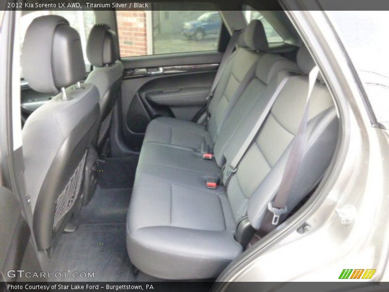 Titanium Silver / Black 2012 Kia Sorento LX AWD