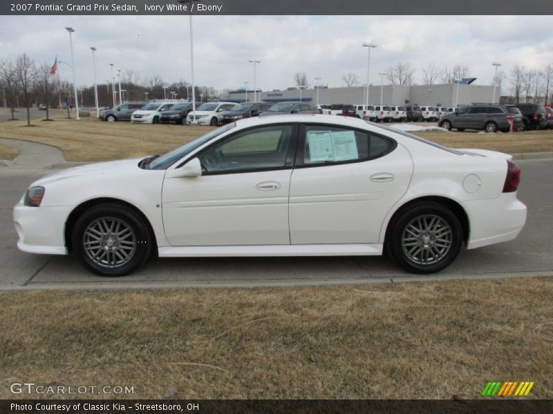 Ivory White / Ebony 2007 Pontiac Grand Prix Sedan