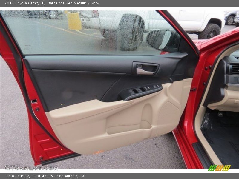 Barcelona Red Metallic / Ivory 2013 Toyota Camry LE
