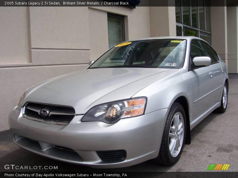 Brilliant Silver Metallic / Charcoal Black 2005 Subaru Legacy 2.5i Sedan