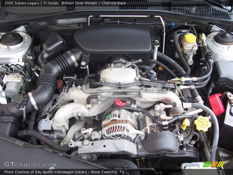 Brilliant Silver Metallic / Charcoal Black 2005 Subaru Legacy 2.5i Sedan