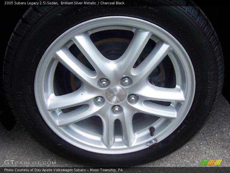 Brilliant Silver Metallic / Charcoal Black 2005 Subaru Legacy 2.5i Sedan