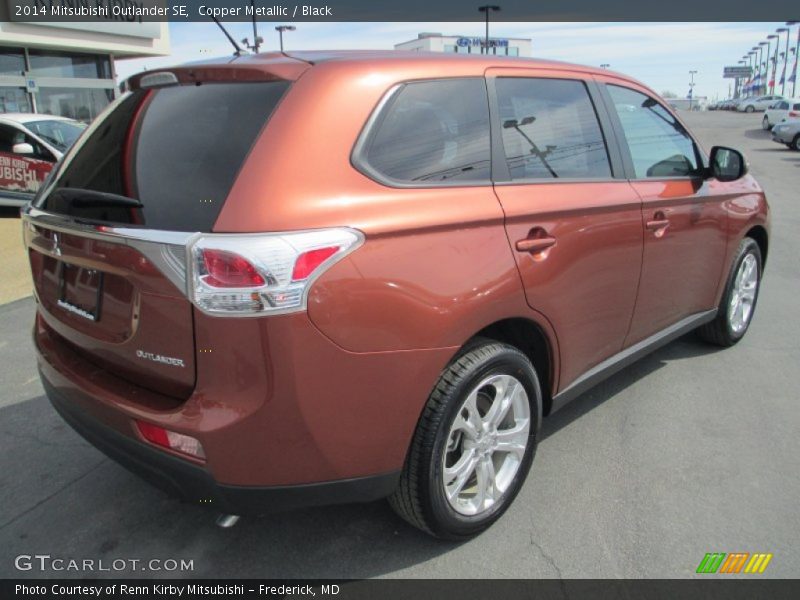 Copper Metallic / Black 2014 Mitsubishi Outlander SE