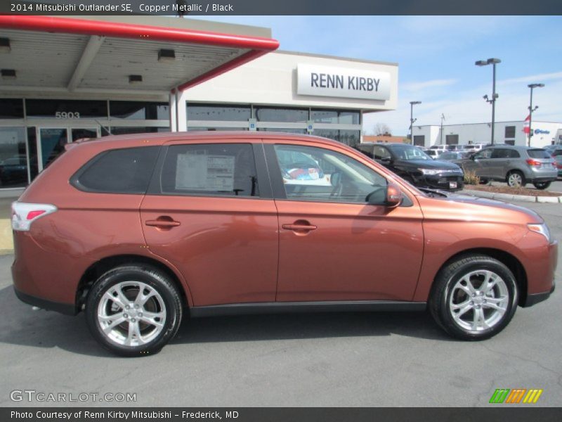 Copper Metallic / Black 2014 Mitsubishi Outlander SE