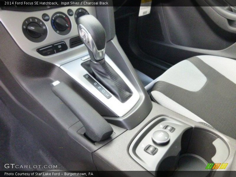 Ingot Silver / Charcoal Black 2014 Ford Focus SE Hatchback
