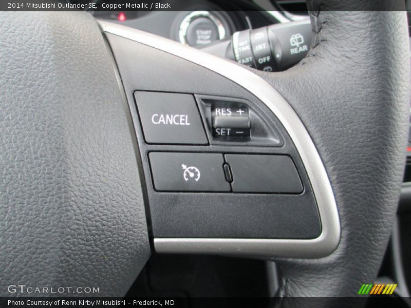 Copper Metallic / Black 2014 Mitsubishi Outlander SE