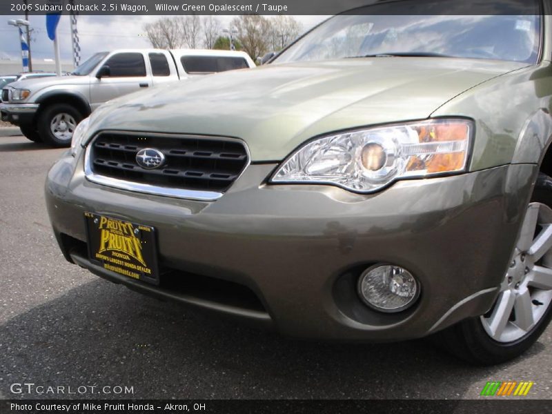 Willow Green Opalescent / Taupe 2006 Subaru Outback 2.5i Wagon