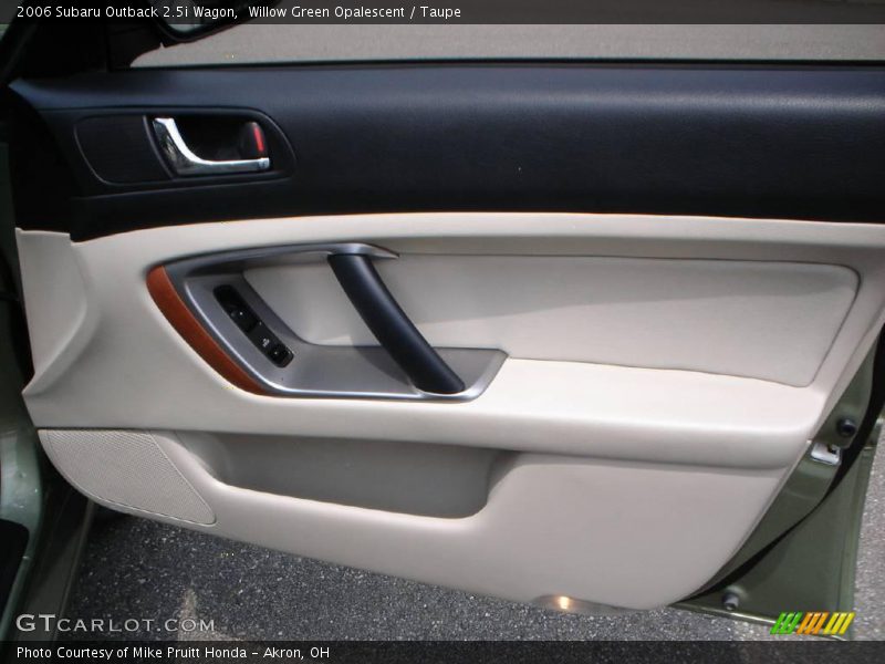 Willow Green Opalescent / Taupe 2006 Subaru Outback 2.5i Wagon