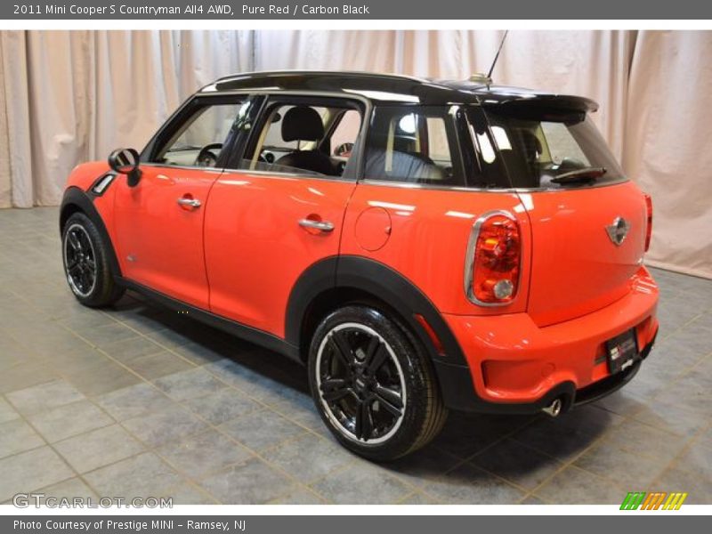 Pure Red / Carbon Black 2011 Mini Cooper S Countryman All4 AWD